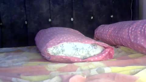 Snapshot of petite_loverr chatting on 8, 11, 2025 Petite loverr online show from 8, 11, 2025