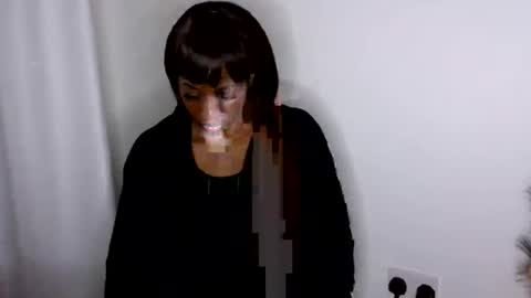 Snapshot of petite_princes chatting on 9, 7, 2026 petite_princes online show from 9, 7, 2026