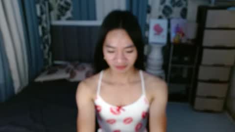 Snapshot of petiteasianmarian chatting on 2, 3, 2025 bigcock Marian online show from 2, 3, 2025