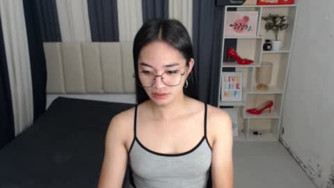 Snapshot of petiteasianmarian chatting on 11, 9, 2025 bigcock Marian online show from 11, 9, 2025
