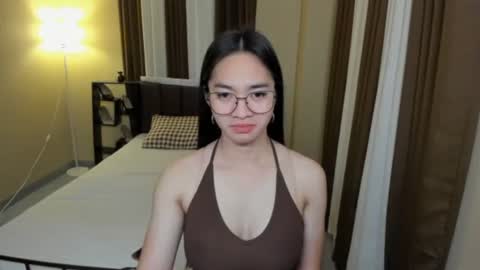 Snapshot of petiteasianmarian chatting on 23, 2, 2026 bigcock Marian online show from 23, 2, 2026