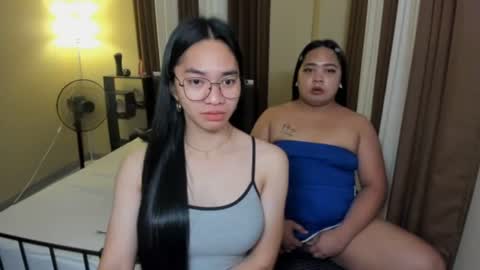 Snapshot of petiteasianmarian chatting on 11, 3, 2026 bigcock Marian online show from 11, 3, 2026