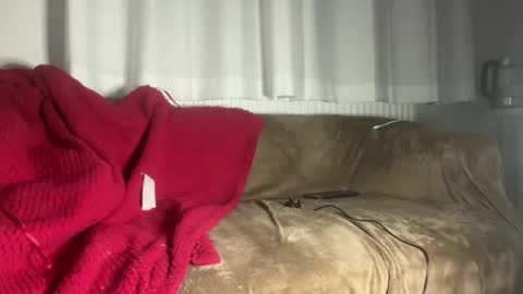 Snapshot of petitecurves279659 chatting on 18, 2, 2026 PetiteCurves online show from 18, 2, 2026