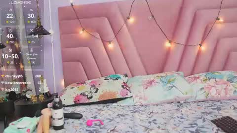 Snapshot of petitelittlemissy chatting on 19, 6, 2026 petitelittlemissy online show from 19, 6, 2026