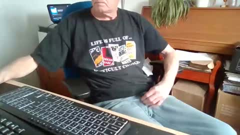 petitwilly online show from 25, 3, 2026