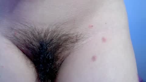 i.. .U can call me Nick ....    Help me to reach 200 thumbs up online show from 11, 1, 2025