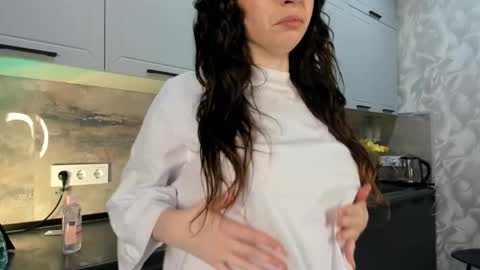 Emma online show from 20, 12, 2024