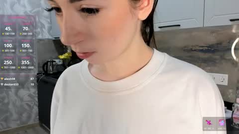 Emma online show from 23, 12, 2024