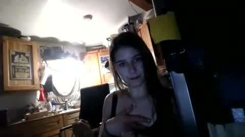Snapshot of pettacums4you chatting on 27, 6, 2026 Your sweet girl Petta See online show from 27, 6, 2026