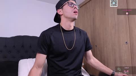 phantom_bigger1 online show from 13, 1, 2025