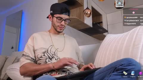 phantom_bigger1 online show from 4, 2, 2025