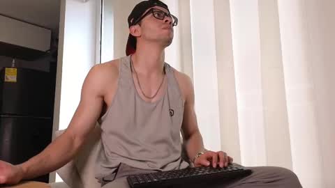 phantom_bigger1 online show from 23, 9, 2025