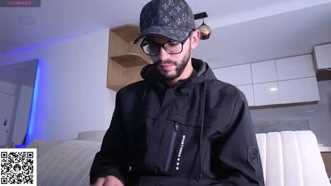 phantom_bigger1 online show from 28, 2, 2026