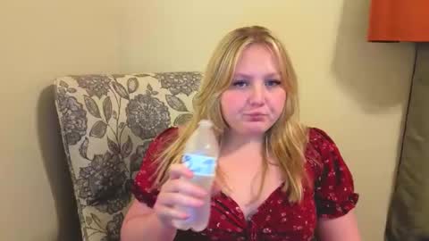 PhatAssBlond online show from 4, 4, 2026