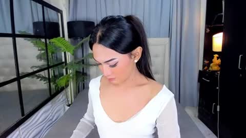 Snapshot of phenomenal_ivy chatting on 9, 6, 2026 phenomenal_ivy online show from 9, 6, 2026