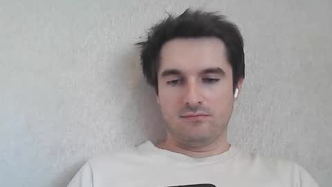 Snapshot of philborison chatting on 7, 5, 2026 PhilipBorison online show from 7, 5, 2026