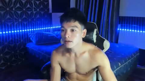 AJ online show from 6, 2, 2025