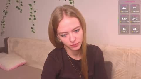 Snapshot of philippagales chatting on 4, 11, 2025 Margot call me Margot Robbie online show from 4, 11, 2025