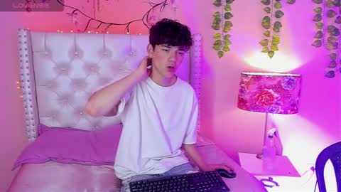 PHILLIP online show from 18, 3, 2026