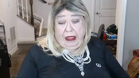 Snapshot of phillyguy195601 chatting on 28, 9, 2025 Geri online show from 28, 9, 2025