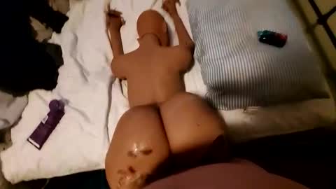 philnonya847036 online show from 22, 12, 2025