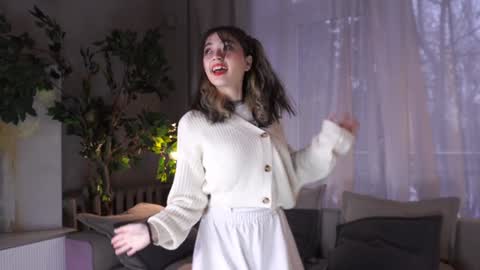 Hitomi oo online show from 7, 12, 2024