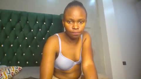 Snapshot of phoebe015 chatting on 14, 2, 2026 phoebe online show from 14, 2, 2026