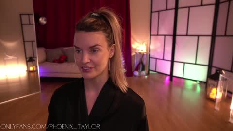 PHOENIX TAYLOR online show from 7, 12, 2024