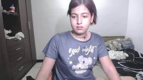 Snapshot of pia_alonzo30 chatting on 11, 5, 2026 izzy online show from 11, 5, 2026