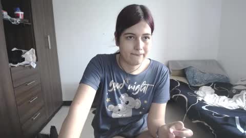 Snapshot of pia_alonzo30 chatting on 11, 5, 2026 izzy online show from 11, 5, 2026
