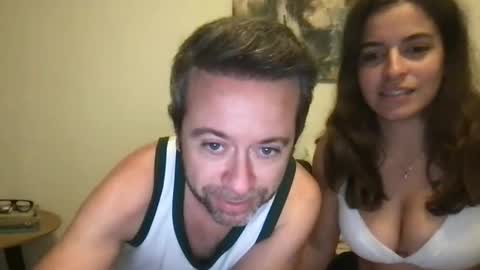 pia_couple online show from 15, 11, 2025