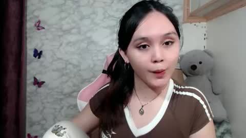 Ms Pia online show from 27, 5, 2026