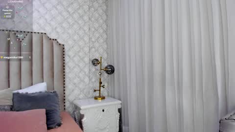    online show from 30, 12, 2024