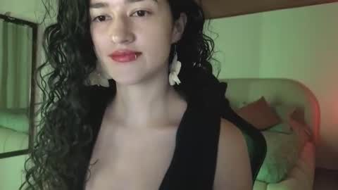 Snapshot of piama_burnss chatting on 1, 5, 2026 piama_burnss online show from 1, 5, 2026