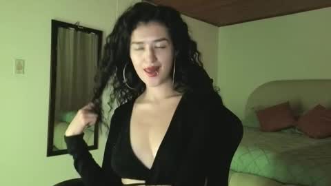 Snapshot of piama_burnss chatting on 8, 5, 2026 piama_burnss online show from 8, 5, 2026