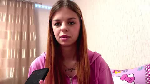 Snapshot of piedadjustine chatting on 25, 10, 2025 Alice online show from 25, 10, 2025
