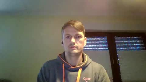 Snapshot of piercingsxxx chatting on 12, 3, 2025 piercingsxxx online show from 12, 3, 2025