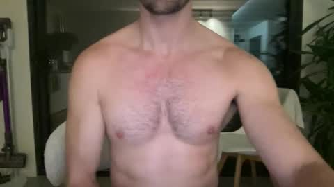 Snapshot of pierre81000 chatting on 8, 1, 2026 pierre81000 online show from 8, 1, 2026