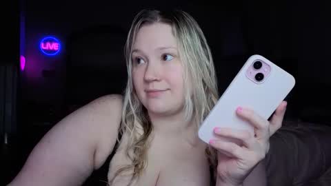 Piggy Rose online show from 7, 4, 2026