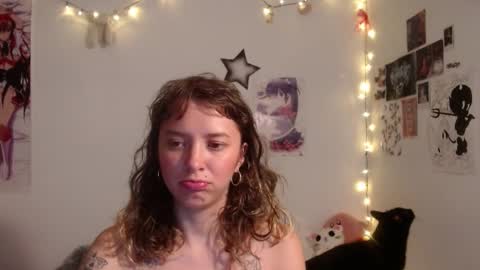 Snapshot of pikawiii chatting on 7, 12, 2024 ill be back on monday 18th of november online show from 7, 12, 2024