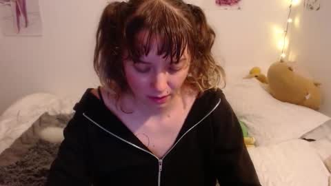 Snapshot of pikawiii chatting on 23, 1, 2025 ill be back on monday 18th of november online show from 23, 1, 2025