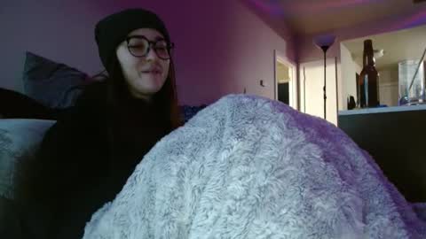 PilloGoddess online show from 10, 2, 2025