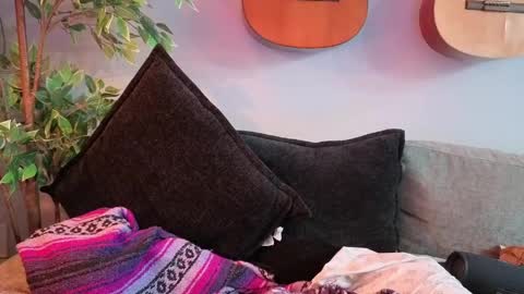 PilloGoddess online show from 24, 3, 2026