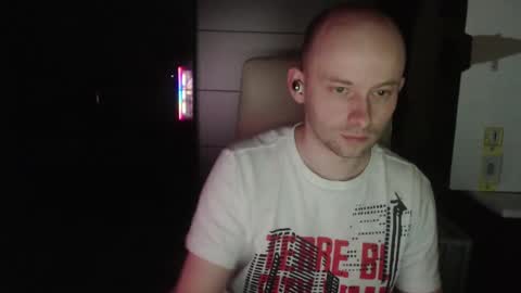 Snapshot of pimptheride chatting on 7, 12, 2024 Bee online show from 7, 12, 2024