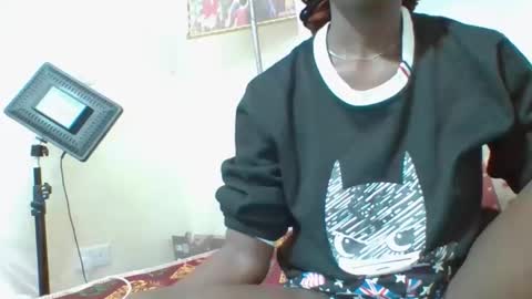 pinah1997 online show from 27, 2, 2026