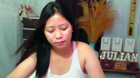 Snapshot of pinay_dhalia chatting on 16, 10, 2025 Dhalia online show from 16, 10, 2025