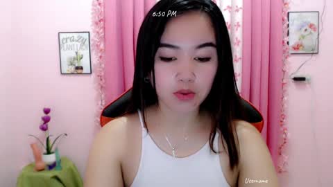 Snapshot of pinay_nica chatting on 10, 1, 2025 pinay_nica online show from 10, 1, 2025