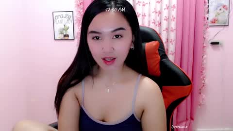 Snapshot of pinay_nica chatting on 12, 1, 2025 pinay_nica online show from 12, 1, 2025