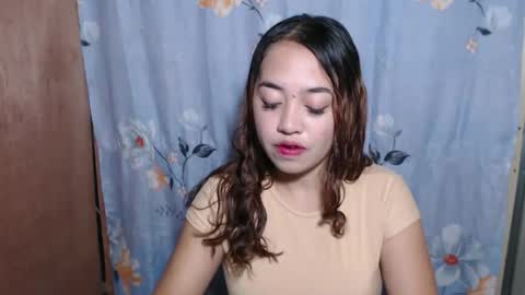 pinay_singlemomxs online show from 10, 11, 2025
