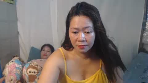 Snapshot of pinayhotmama08 chatting on 15, 6, 2026 pinayhotmama08 online show from 15, 6, 2026